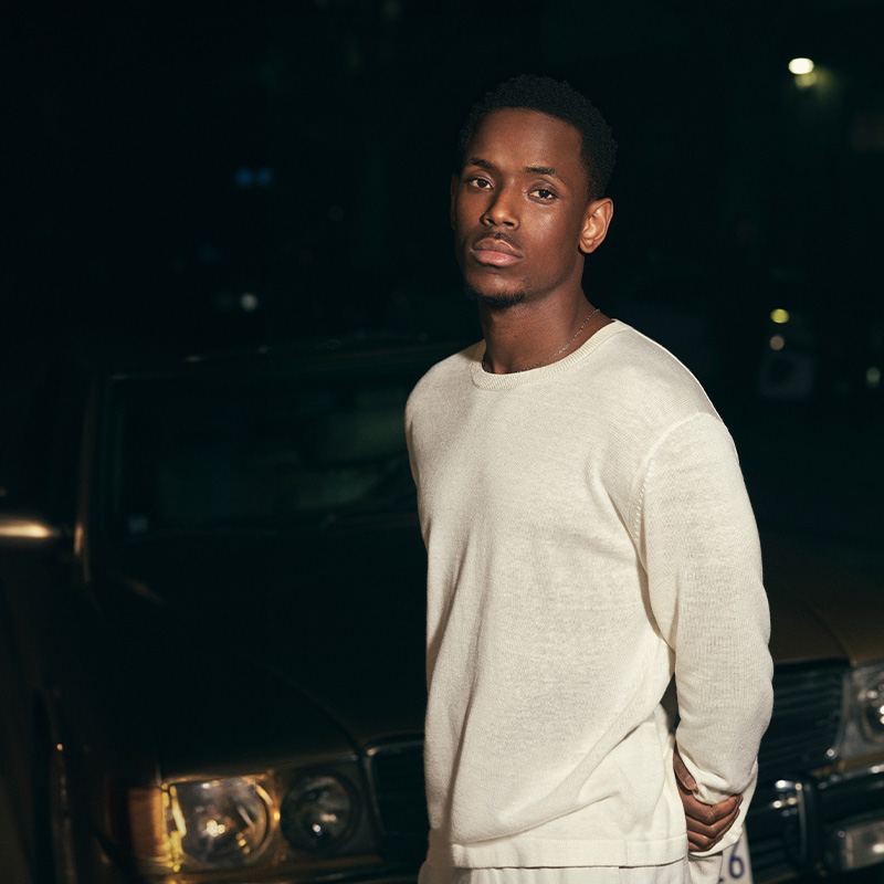 Shop Calvin Klein Baju Summer Silk Knit Warna Solid Asas 40BM327