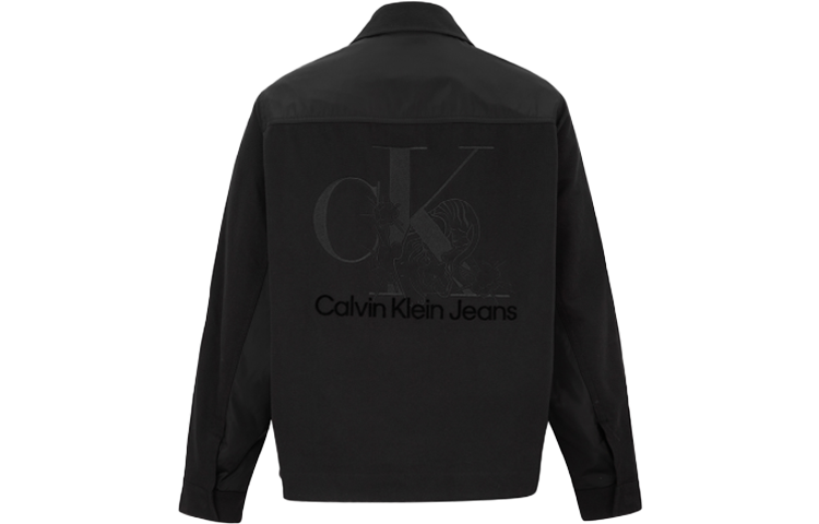 Lookbook CALVIN KLEIN Jaket Denim Cetakan Harimau Unisex Hitam Lengan Panjang J400111-BEH