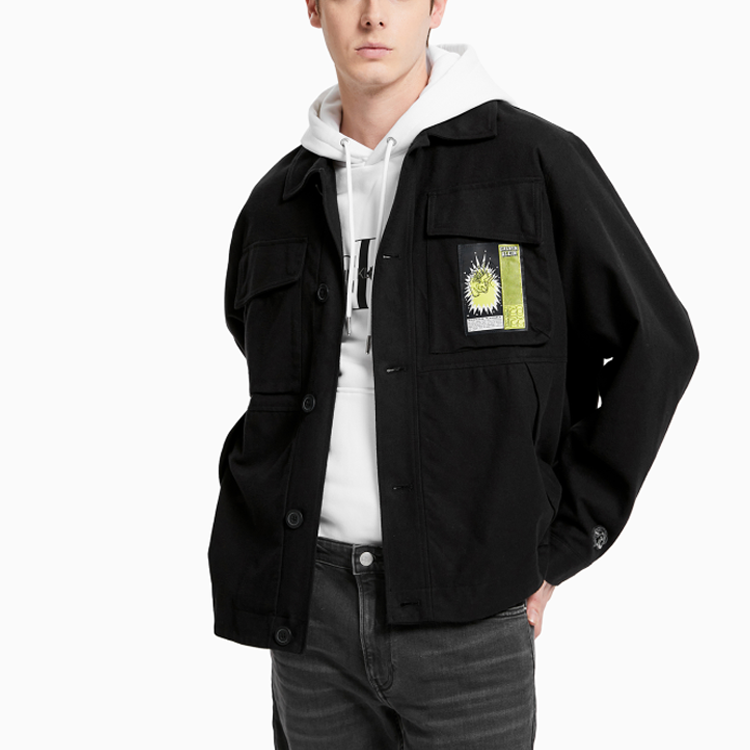 Purchase CALVIN KLEIN Jaket Denim Cetakan Harimau Unisex Hitam Lengan Panjang J400111-BEH