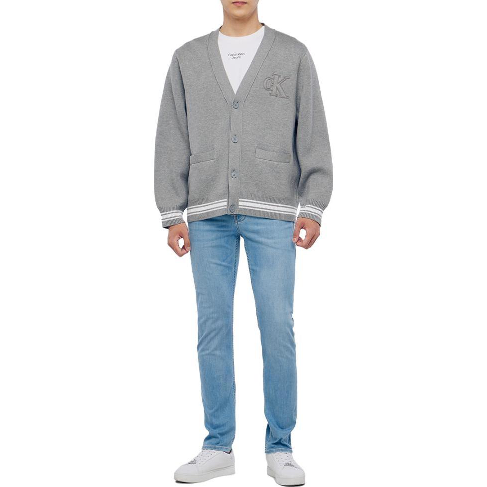 Purchase CALVIN KLEIN Uniseks Baju Rajut Lengan Panjang V-Neck Cetakan Huruf J324407