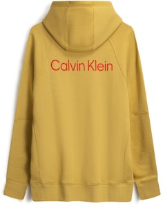 カルバン・クライン ユニセックス イエロー グラフィックプリント スウェットシャツ 40798STCWY Lookbook カルバン・クライン ユニセックス イエロー グラフィックプリント スウェットシャツ 40798STCWY