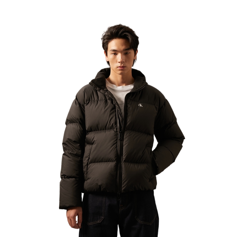 Shop Calvin Klein Jaket Kasual Kalis Air dengan Kolar Baldu. J326811