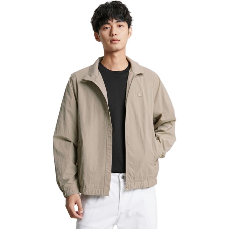 Shop 卡尔文·克莱因防水户外夹克绣方形标志 J324893