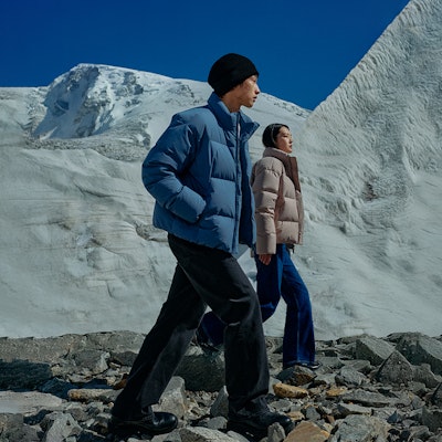 CALVIN KLEIN Windproof Waterproof Durable Short Puffer Jacket Unisex J400466 10