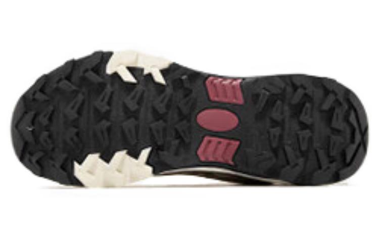 Purchase 캐멀크라운 기능성 충격흡수 통기성 아웃도어 슈즈 F13M693022