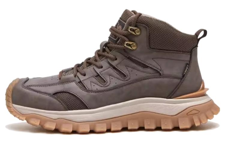 Lookbook CAMEL CROWN Outdoor Caña Alta 'Confort Versátil' G13W342007