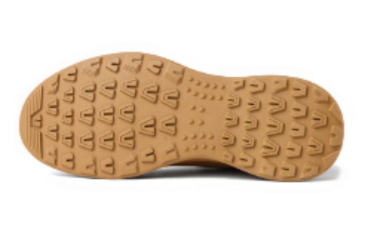 Lookbook CAMEL CROWN Outdoor Mid 'Nyaman Ringan dan Bernapas' A142161414