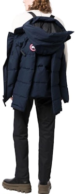 Chaqueta Parka Corta Azul Marino con Capucha y Cremallera de Canada Goose. 2048M-63 Shop Chaqueta Parka Corta Azul Marino con Capucha y Cremallera de Canada Goose. 2048M-63