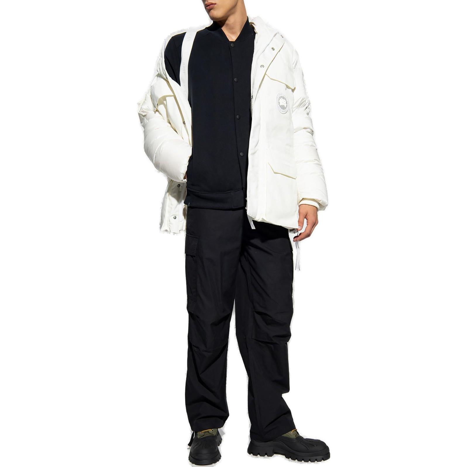 Shop Canada Goose 素色連帽羽絨外套 2058M-433