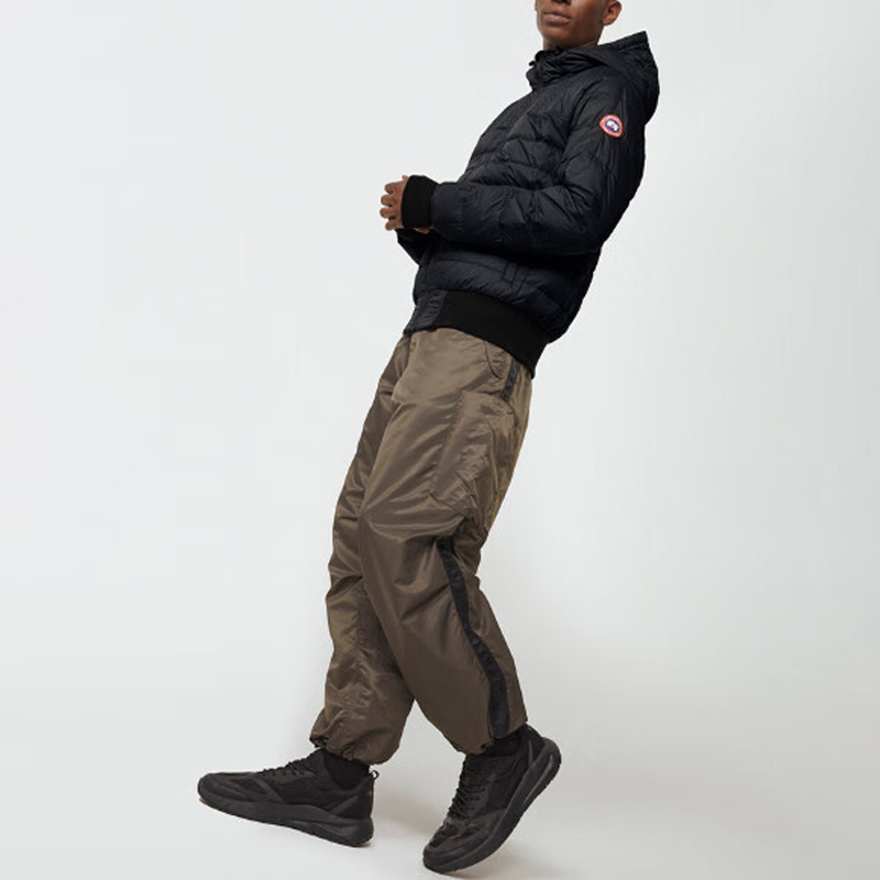 Shop Canada Goose Cabri Unisex Hooded Down Jacket Black 2208M-61