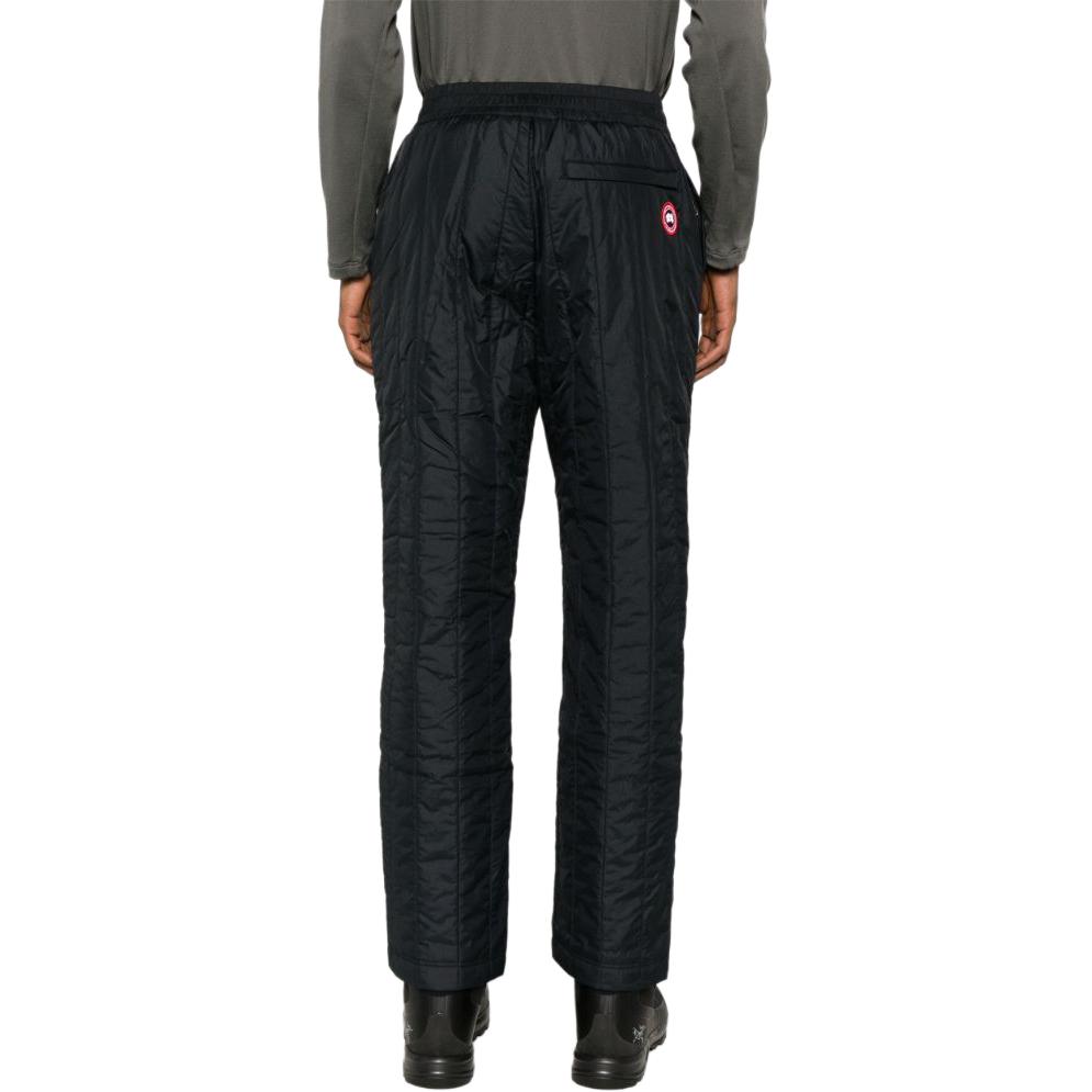 Shop カナダグース カーライル ブラック ストレートレッグ カジュアルパンツ 6846M-61