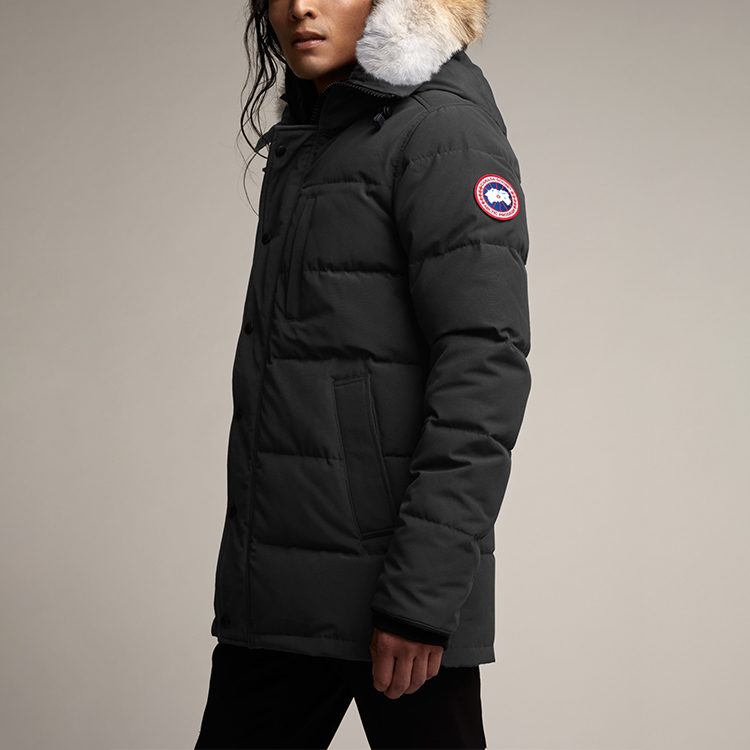 Shop Canada Goose Carson Red Label Down Parka Jaket Uniseks 3805MA-61-BLACK