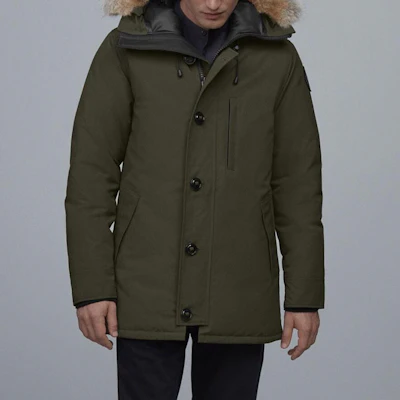 Canada Goose Chateau FW22 Jaket Hijau Militer dengan Bulu Trim Unisex. 3426MB-449 Lookbook Canada Goose Chateau FW22 Jaket Hijau Militer dengan Bulu Trim Unisex. 3426MB-449
