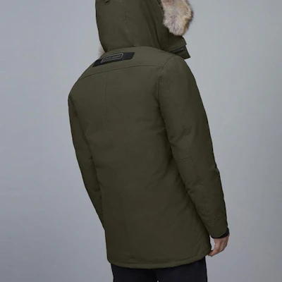 Canada Goose Chateau FW22 Jaket Hijau Militer dengan Bulu Trim Unisex. 3426MB-449 Shop Canada Goose Chateau FW22 Jaket Hijau Militer dengan Bulu Trim Unisex. 3426MB-449