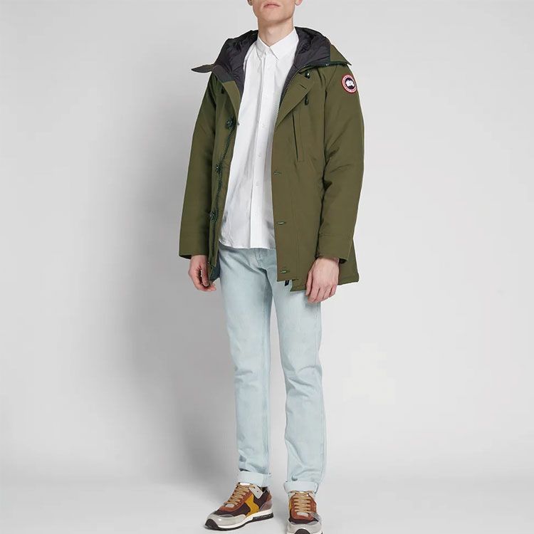 Sizing Canada Goose Chateau Unisex Down Parka with Hood, Military Green 3426MNF-49