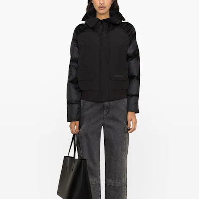 加拿大鵝 Chilliwack 男女連帽羽絨外套 黑色 可拆卸帽 舒適羅紋設計 2056WB Lookbook 加拿大鵝 Chilliwack 男女連帽羽絨外套 黑色 可拆卸帽 舒適羅紋設計 2056WB