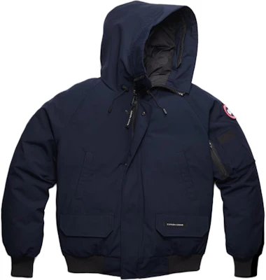 Canada Goose Chilliwack Red Label Logo Hooded Down Jacket Unisex Flight Bomber. 2050M-63 Buy Canada Goose Chilliwack Red Label Logo Hooded Down Jacket Unisex Flight Bomber. 2050M-63