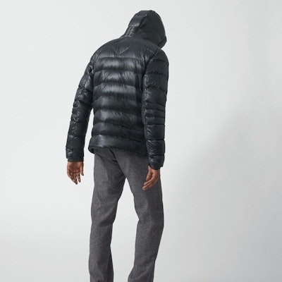 カナダグース クロフトン レッドラベル ロゴ 軽量 フード付き ダウンジャケット 黒 ユニセックス 2227M-61 Sizing カナダグース クロフトン レッドラベル ロゴ 軽量 フード付き ダウンジャケット 黒 ユニセックス 2227M-61