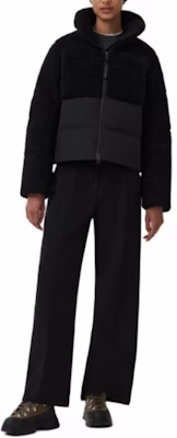 Canada Goose Elora 黑標女款短版立領羽絨外套 黑色 2609WB-61 Lookbook Canada Goose Elora 黑標女款短版立領羽絨外套 黑色 2609WB-61