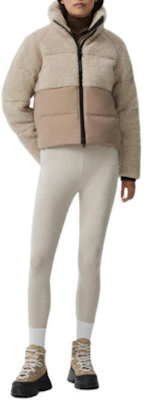 Canada Goose Elora FW24 Short Down Jacket Womens Beige Brown 2609W-1684 Lookbook Canada Goose Elora FW24 Short Down Jacket Womens Beige Brown 2609W-1684