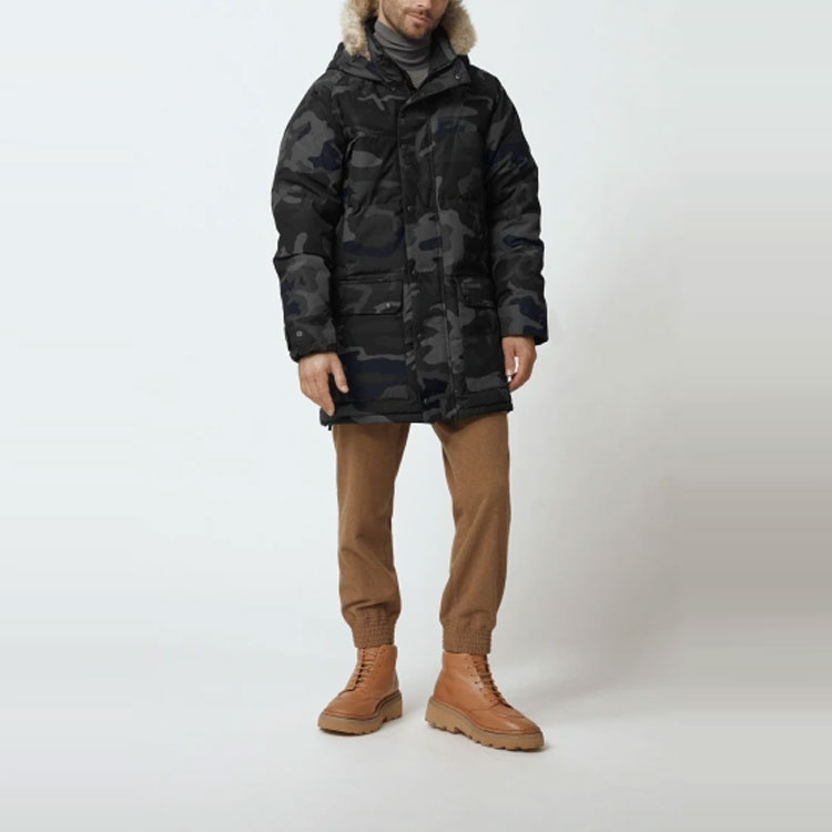 Canada Goose Emory FW21 Black Label Detachable Fur Parka - Black Camo. 2580MBP-510 圖 4