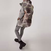Details for Canada Goose Everett FW23 花卉印花短版背心 男女通用 - 植物感徽標設計. 2616MBP-1550