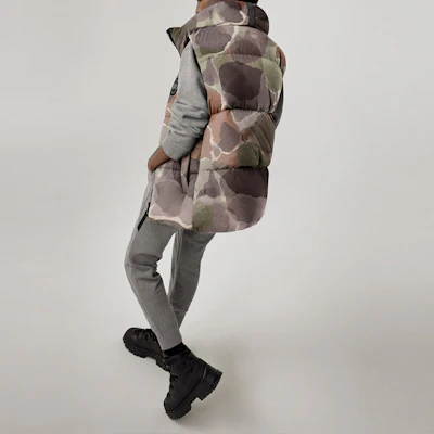 加拿大鹅 Everett FW23 花卉印短款马甲 男女同款 - 植物徽标设计 2616MBP-1550 Details for 加拿大鹅 Everett FW23 花卉印短款马甲 男女同款 - 植物徽标设计 2616MBP-1550