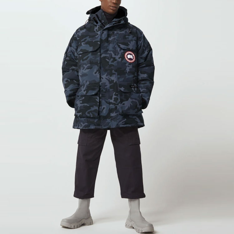 Shop Canada Goose Expedition FW21 Jaket Parka Down Tahan Air Unisex Biru Camo. 4660MP-898