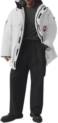 Canada Goose Expedition FW22 White Parka - Waterproof, Windproof Unisex Winter Jacket 4660MT-433 Lookbook Canada Goose Expedition FW22 White Parka - Waterproof, Windproof Unisex Winter Jacket 4660MT-433