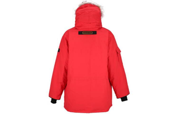 Lookbook Chaqueta Unisex Impermeable Roja Canada Goose Expedition Parka Con Plumón. 4660M-11
