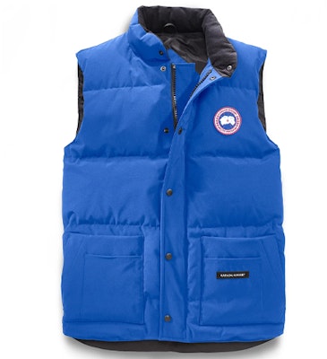 Chaqueta ligera Canadá Goose Freestyle azul con logo rojo, impermeable y cierre. 4154MPB-64 Order Chaqueta ligera Canadá Goose Freestyle azul con logo rojo, impermeable y cierre. 4154MPB-64