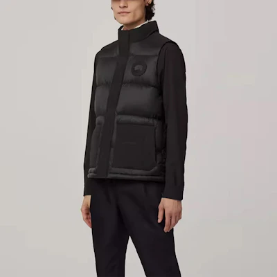 カナダグース フリースタイル FW23 ブラックラベル 防水 ダウンベスト ブラック 男女兼用 2057MB-61 Lookbook カナダグース フリースタイル FW23 ブラックラベル 防水 ダウンベスト ブラック 男女兼用 2057MB-61