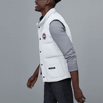 Canada Goose Freestyle PBI Polar Bear Jaket Ringan Merah Unisex 4154MPB-25 Details for Canada Goose Freestyle PBI Polar Bear Jaket Ringan Merah Unisex 4154MPB-25