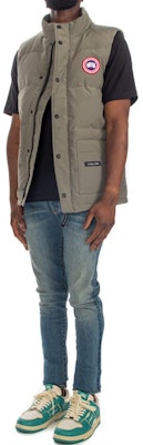 加拿大鹅 Freestyle 红标棕色轻便防水男女羽绒马甲. 2054M-852 Details for 加拿大鹅 Freestyle 红标棕色轻便防水男女羽绒马甲. 2054M-852