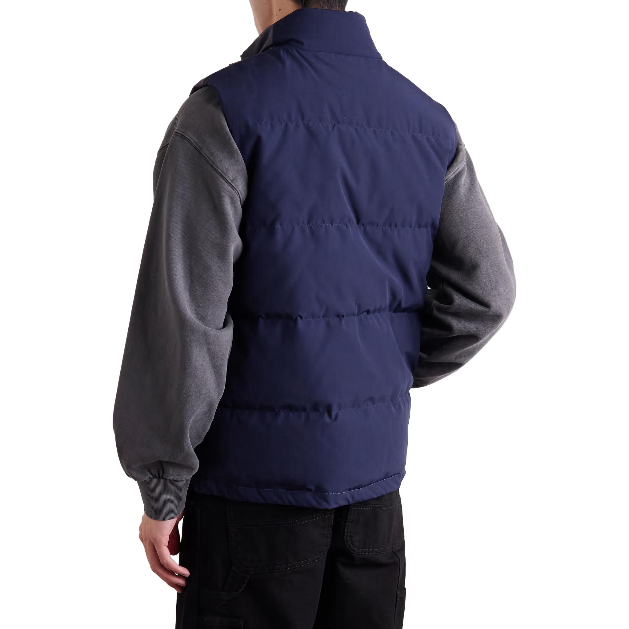 Shop Canada Goose Freestyle Vest Down Tahan Air Logo Merah Unisex. 2054U1-1295