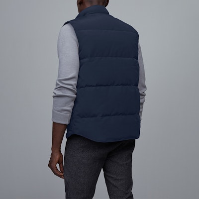 Canada Goose Freestyle Logo Merah Rompi Tahan Air Ocean Blue Unisex 4154M-63 Purchase Canada Goose Freestyle Logo Merah Rompi Tahan Air Ocean Blue Unisex 4154M-63