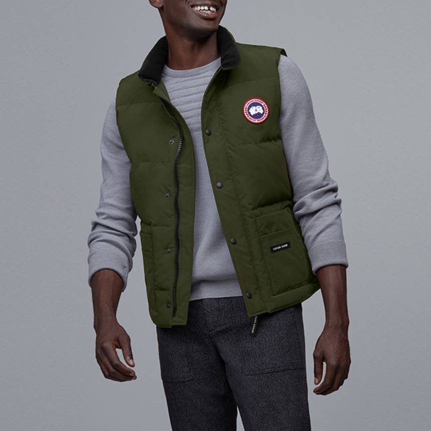 Lookbook Canada Goose Freestyle Unisex Gilet Hijau Tentera Kalispis & Tahan Air 4154M-49
