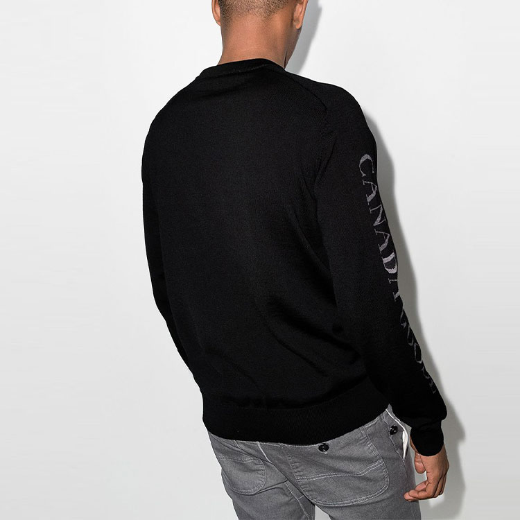 Shop 加拿大鹅 FW21 黑色标志羊毛圆领毛衣 6892M-61