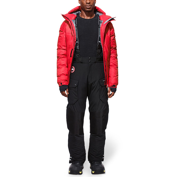 Purchase Canada Goose FW21 Pantalones Bib Tundra Logo Workwear Negro Hombre. 4811M61