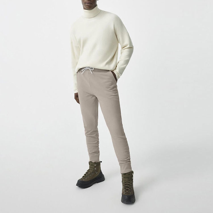 Lookbook 加拿大鵝 FW22 輕灰色抽繩針織慢跑褲 7402M1-432