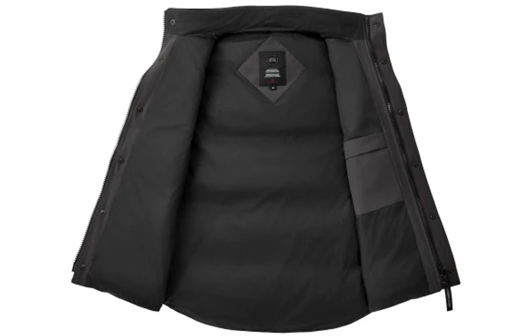 Lookbook 加拿大鵝 Garson 黑標灰色輕量防水羽絨馬甲 男女適用 4151MB-811