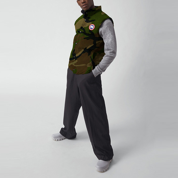 Lookbook Rompi Canada Goose Garson Camo Unisex - Coastal Grey. 4151MP-831