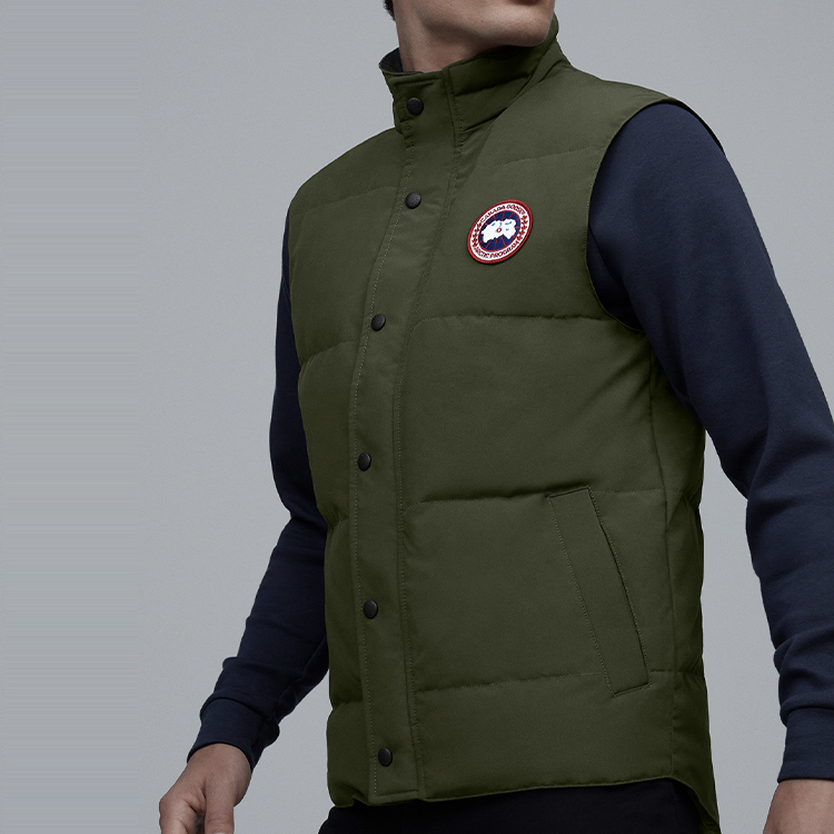 Purchase 加拿大鹅 Garson 红标军绿色男女同款羽绒背心 4151M-49