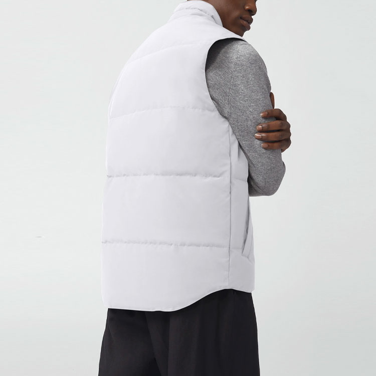 Canada Goose Garson Ski Season White Down Logo Vest Unisex - Polar Star White. 4151M-433 圖 4