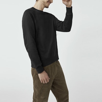 Canada Goose Huron FW21 Logo Crewneck Sweatshirt Hitam. 7400M-61 Shop Canada Goose Huron FW21 Logo Crewneck Sweatshirt Hitam. 7400M-61