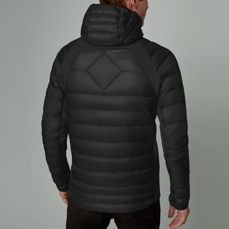 Shop カナダグース ハイブリッジ ブラック ダウンジャケット ユニセックス 防風防水 2712M-61