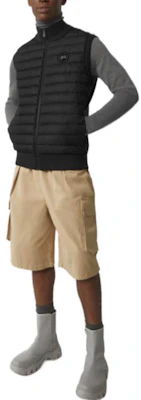 Canada Goose HyBridge FW22 黑色絎縫針織無袖背心. 6829MB-61 Shop Canada Goose HyBridge FW22 黑色絎縫針織無袖背心. 6829MB-61