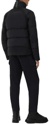 加拿大鹅 HyBridge FW24 黑色轻量男女同款防风防水羽绒服 2747M-61 Lookbook 加拿大鹅 HyBridge FW24 黑色轻量男女同款防风防水羽绒服 2747M-61