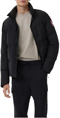 加拿大鹅 HyBridge FW24 黑色轻量男女同款防风防水羽绒服 2747M-61 Shop 加拿大鹅 HyBridge FW24 黑色轻量男女同款防风防水羽绒服 2747M-61