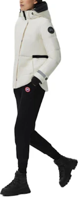 加拿大鵝Lyndale FW24黑標可拆帽羽絨外套女款白色 3824WB-433 Shop 加拿大鵝Lyndale FW24黑標可拆帽羽絨外套女款白色 3824WB-433